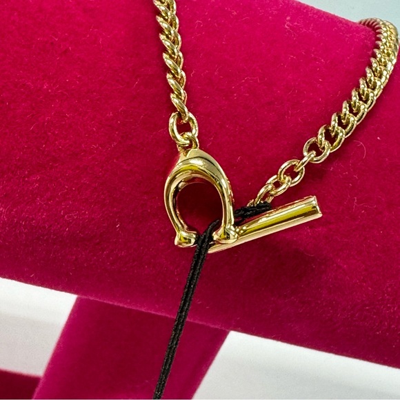 🐎SUPER SALE COACH LOGO PLATED CHARM BRACELET - Picture 8 of 8